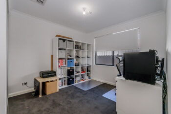 Listing image for 8 Hayford Road, Haynes  WA  6112