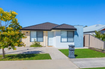 Listing image for 7 Greenie Chase, Southern River  WA  6110