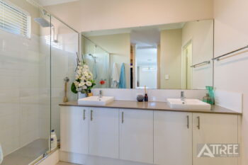 Listing image for 25 Holbeck Way, Baldivis  WA  6171