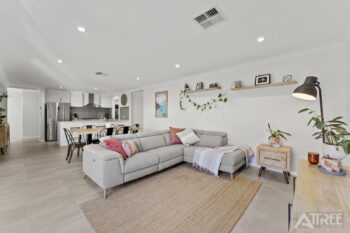 Listing image for 19 Melbourne Loop, Hammond Park  WA  6164