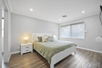 Listing image for 33 Hartwell Parade, Jandakot  WA  6164