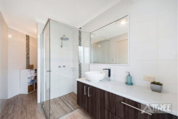 Listing image for 6 Aster Court, Thornlie  WA  6108