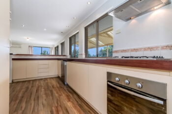 Listing image for 7 Riverside Lane, Seville Grove  WA  6112