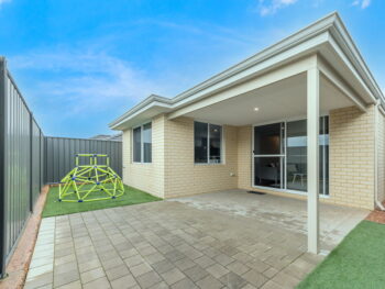 Listing image for 8 Boranup Rise, Piara Waters  WA  6112