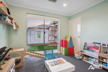 Listing image for 28 Duckbill Loop, Southern River  WA  6110