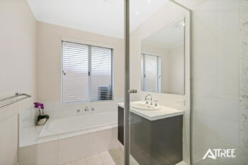 Listing image for 7 Loreto Way, Southern River  WA  6110