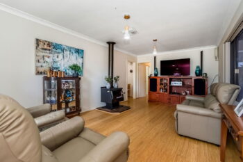 Listing image for 10 Teak Way, Maddington  WA  6109