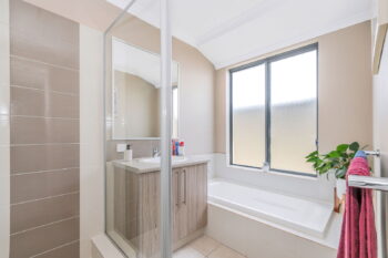 Listing image for 6 Alata Grove, Byford  WA  6122