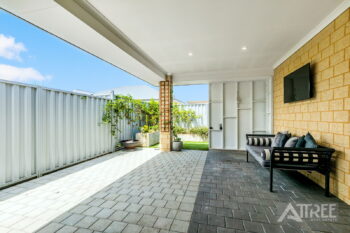 Listing image for 8 Sorrento Road, Piara Waters  WA  6112