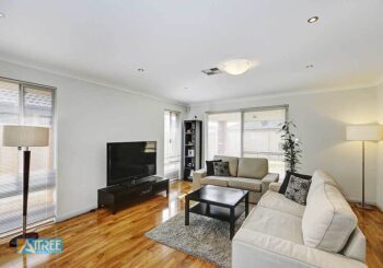 Listing image for 44 Middle Parkway, Canning Vale  WA  6155