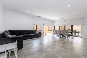 Listing image for 40 Middle Parkway, Canning Vale  WA  6155