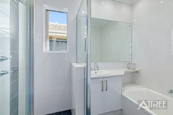 Listing image for 6 Oakbella Parade, Harrisdale  WA  6112