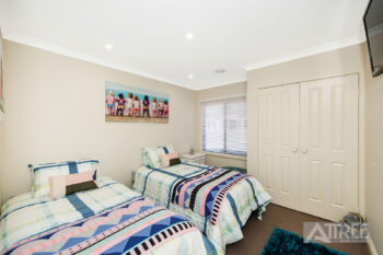 Listing image for 19 Illawarra Crescent, Canning Vale  WA  6155