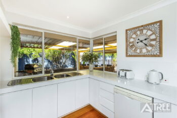 Listing image for 3 Plum Court, Thornlie  WA  6108