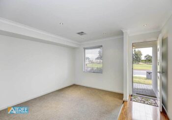 Listing image for 44 Middle Parkway, Canning Vale  WA  6155