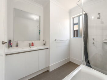 Listing image for 35 Nesbit Drive, Haynes  WA  6112