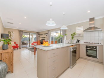 Listing image for 8 Olsen Bend, Harrisdale  WA  6112