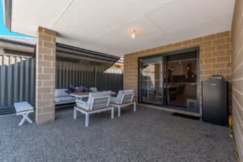 Listing image for 8 Wattledale Road, Haynes  WA  6112