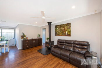 Listing image for 4 Brolga Grove, Seville Grove  WA  6112