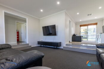 Listing image for 3 St Georges Avenue, Champion Lakes  WA  6111
