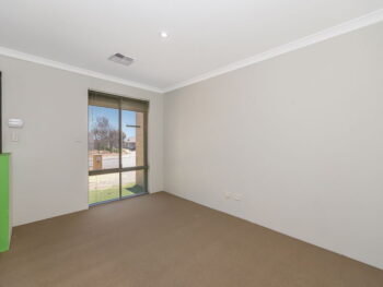 Listing image for 40 Chiltern Avenue, Brookdale  WA  6112