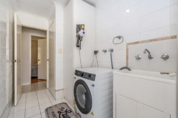 Listing image for 9 Iandra Loop, Carramar  WA  6031