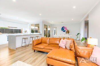 Listing image for 11 Pindalup Street, Piara Waters  WA  6112