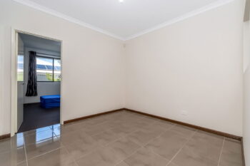 Listing image for 11 Basil Loop, Treeby  WA  6164