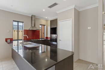 Listing image for 9 Lapwing Approach, Harrisdale  WA  6112