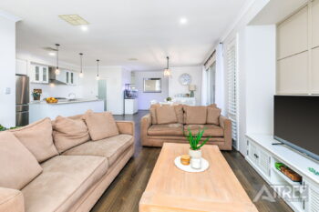 Listing image for 4 Albavale Road, Piara Waters  WA  6112