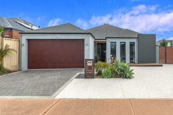 Listing image for 185 Castlewood Parkway, Southern River  WA  6110