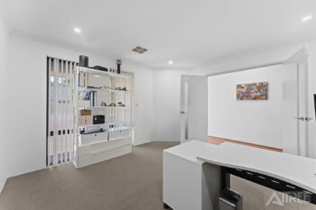 Listing image for 38 Greenshank Road, Harrisdale  WA  6112