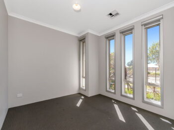 Listing image for 4 Jarvis Road, Haynes  WA  6112