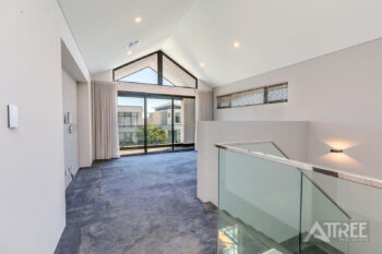 Listing image for 25 Cedarleaf Entrance, Treeby  WA  6164