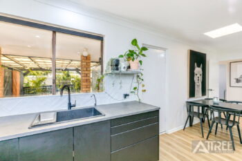 Listing image for 21 Tollington Park Road, Kelmscott  WA  6111