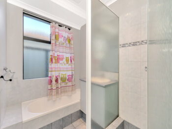 Listing image for 60 Shannon Ramble, Gosnells  WA  6110