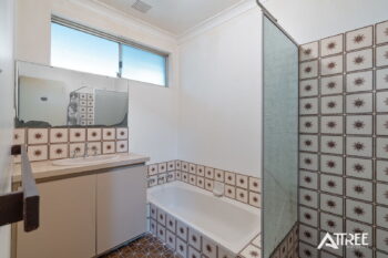 Listing image for 12 Sapling Way, Camillo  WA  6111