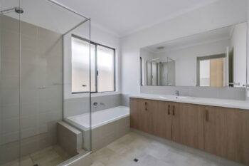 Listing image for 26 Breakwater Grove, Champion Lakes  WA  6111