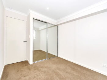 Listing image for 4/2 Delaronde Drive, Success  WA  6164