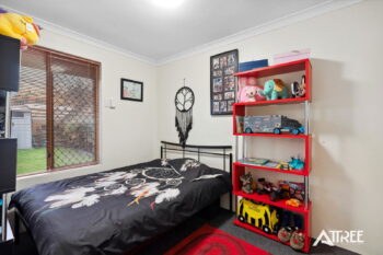 Listing image for 12 Embassy Court, Thornlie  WA  6108