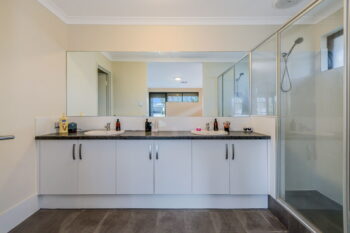 Listing image for 5 Dorset Street, Haynes  WA  6112
