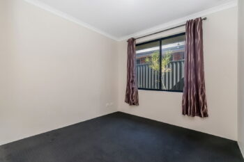 Listing image for 11 Basil Loop, Treeby  WA  6164