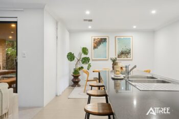 Listing image for 11 Holywell Street, Piara Waters  WA  6112