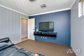 Listing image for 5 Berkeley Loop, Piara Waters  WA  6112