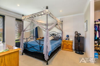 Listing image for 10 Cornforth Way, Piara Waters  WA  6112