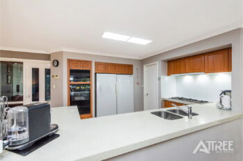 Listing image for 15 Ridgehaven Court, Canning Vale  WA  6155