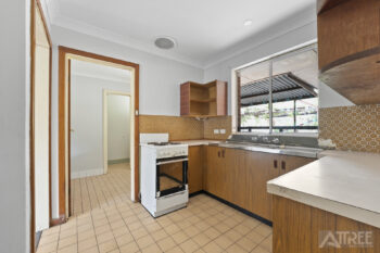 Listing image for 32 Stinton Street, Mandurah  WA  6210