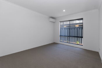 Listing image for 7A Longwood Way, Lakelands  WA  6180