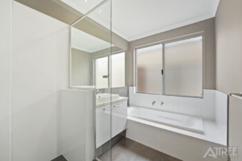 Listing image for 65 Waterfoot Loop, Canning Vale  WA  6155