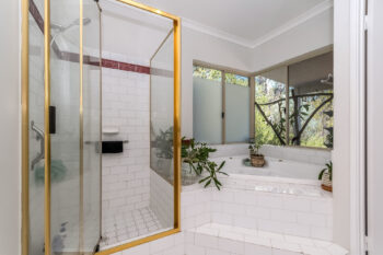 Listing image for 3 Plateau Heights, Hovea  WA  6071